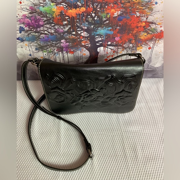 Patricia Nash Black Floral Navarro Embossed  Crossbody Bag - Picture 3 of 11